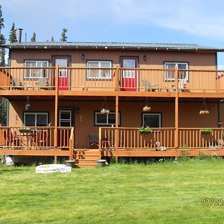 A Mooseberry Inn B&B Slana Exterior foto
